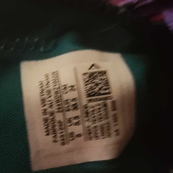 Converse shoes - Picture 6 of 8